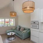 NUEVO!!! Recién reformado, bungalow de lujo jardín y piscina